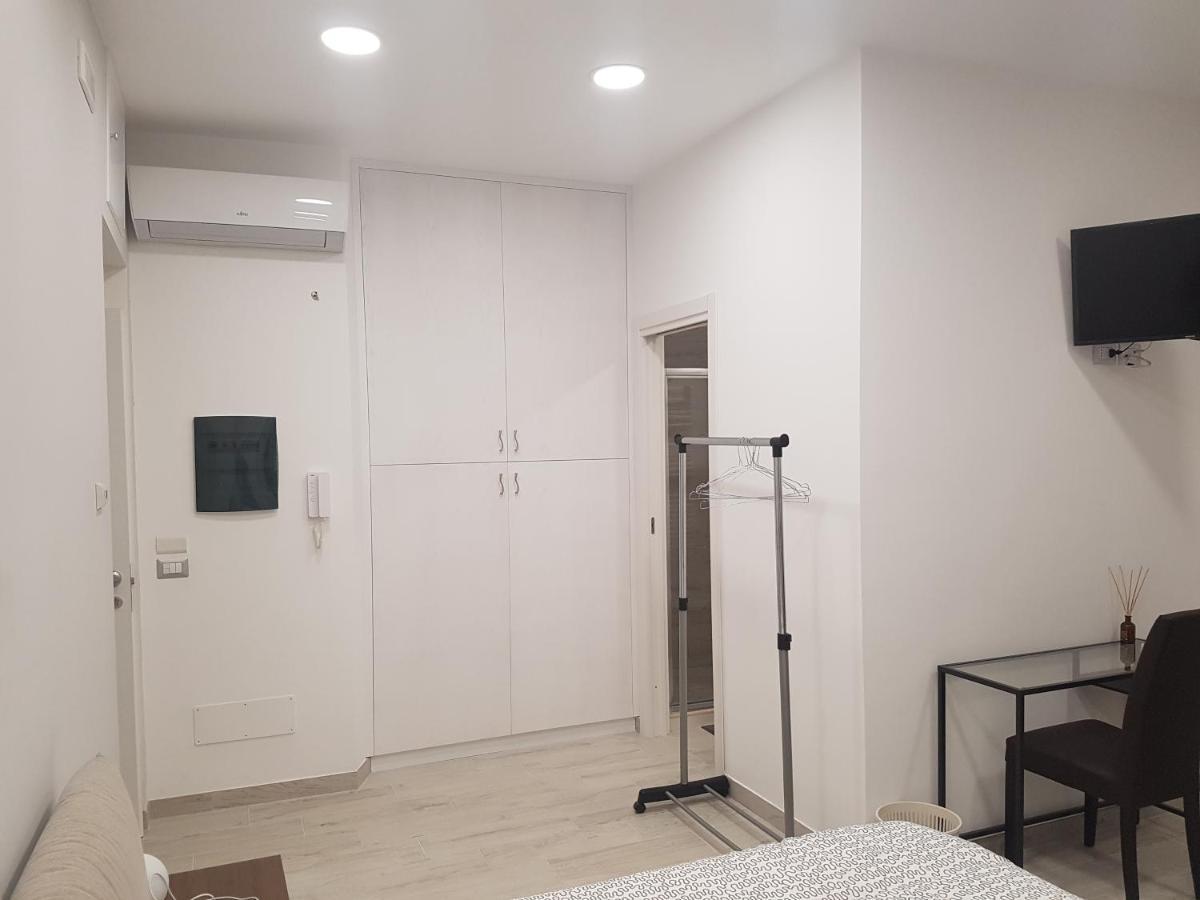 Guest House Via Milano Catanzaro Exterior foto